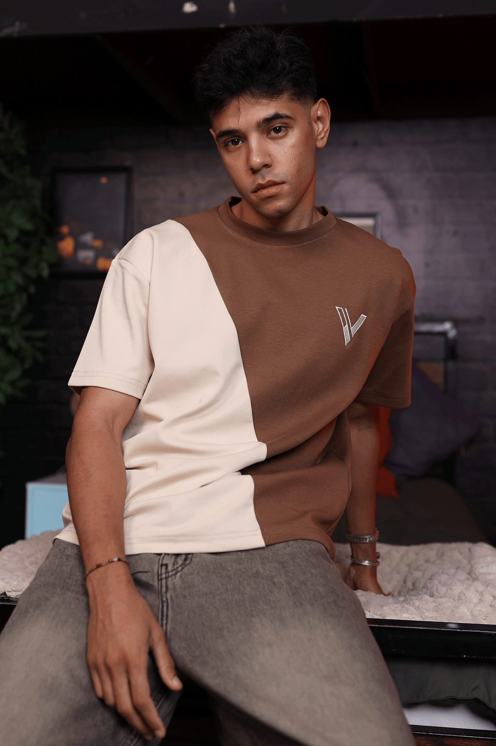 Apart - Off white / Brown - T-Shirt