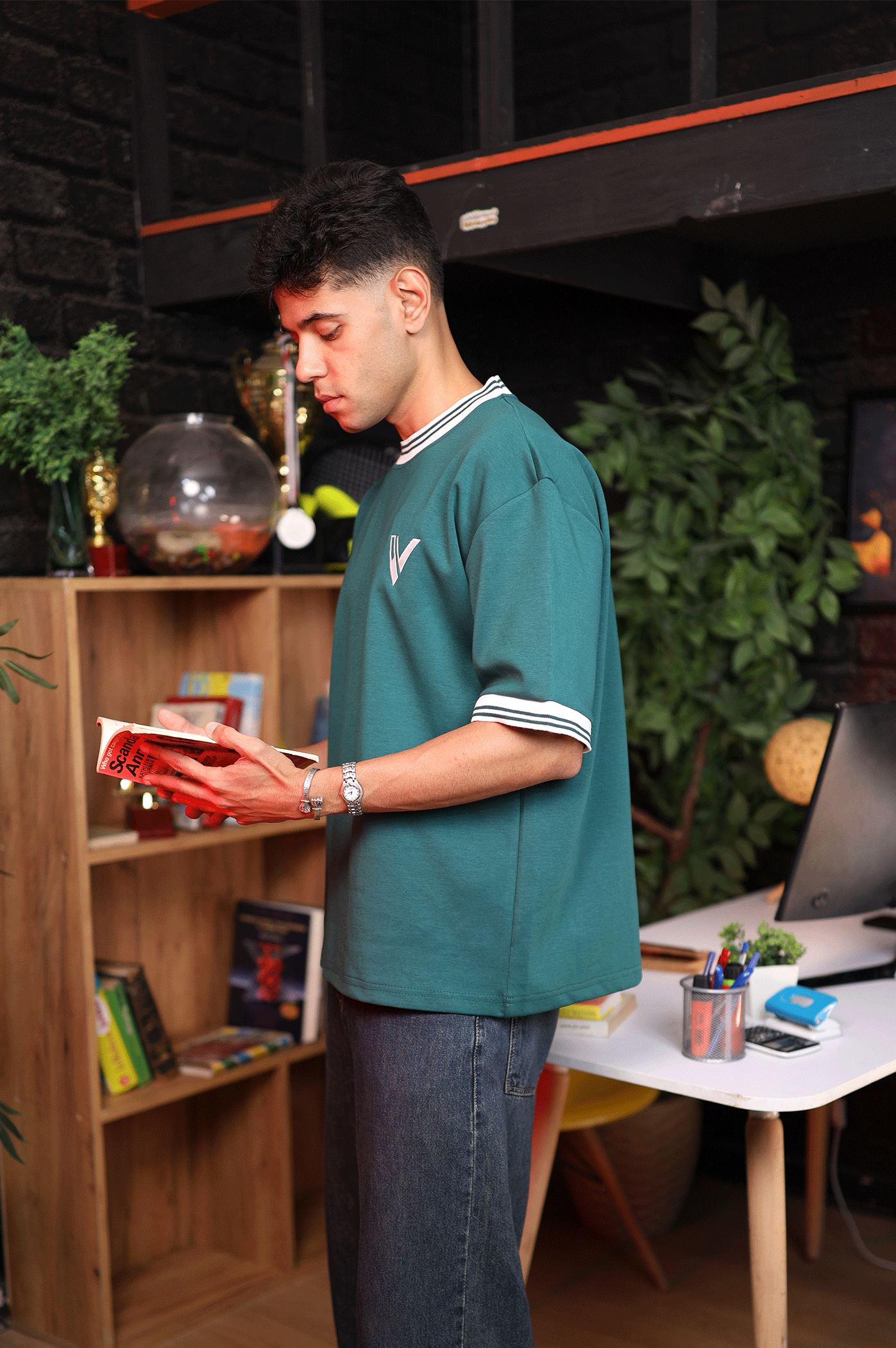 Rival - Green - T-Shirt