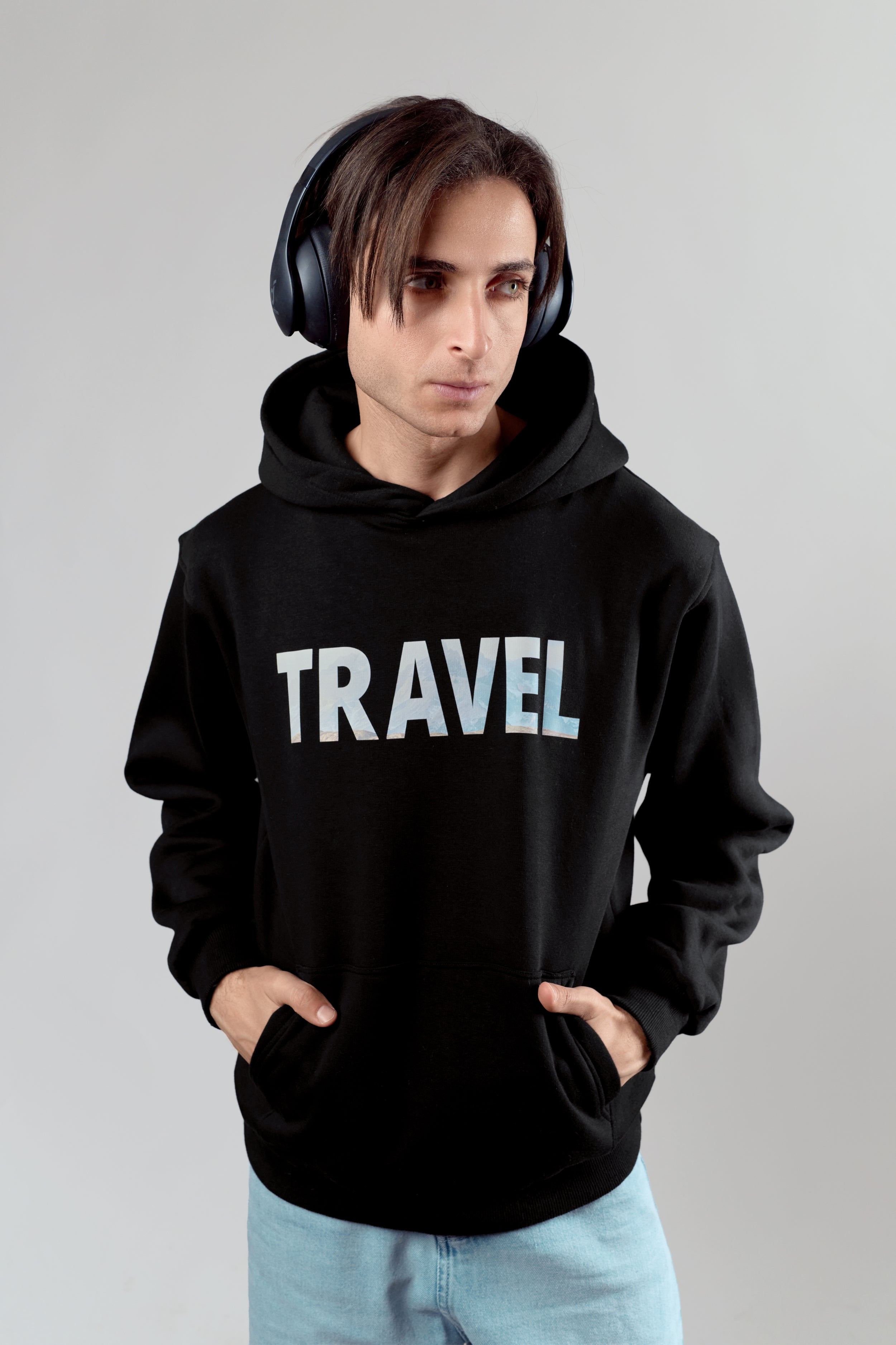 Travel - Black - Box Fit