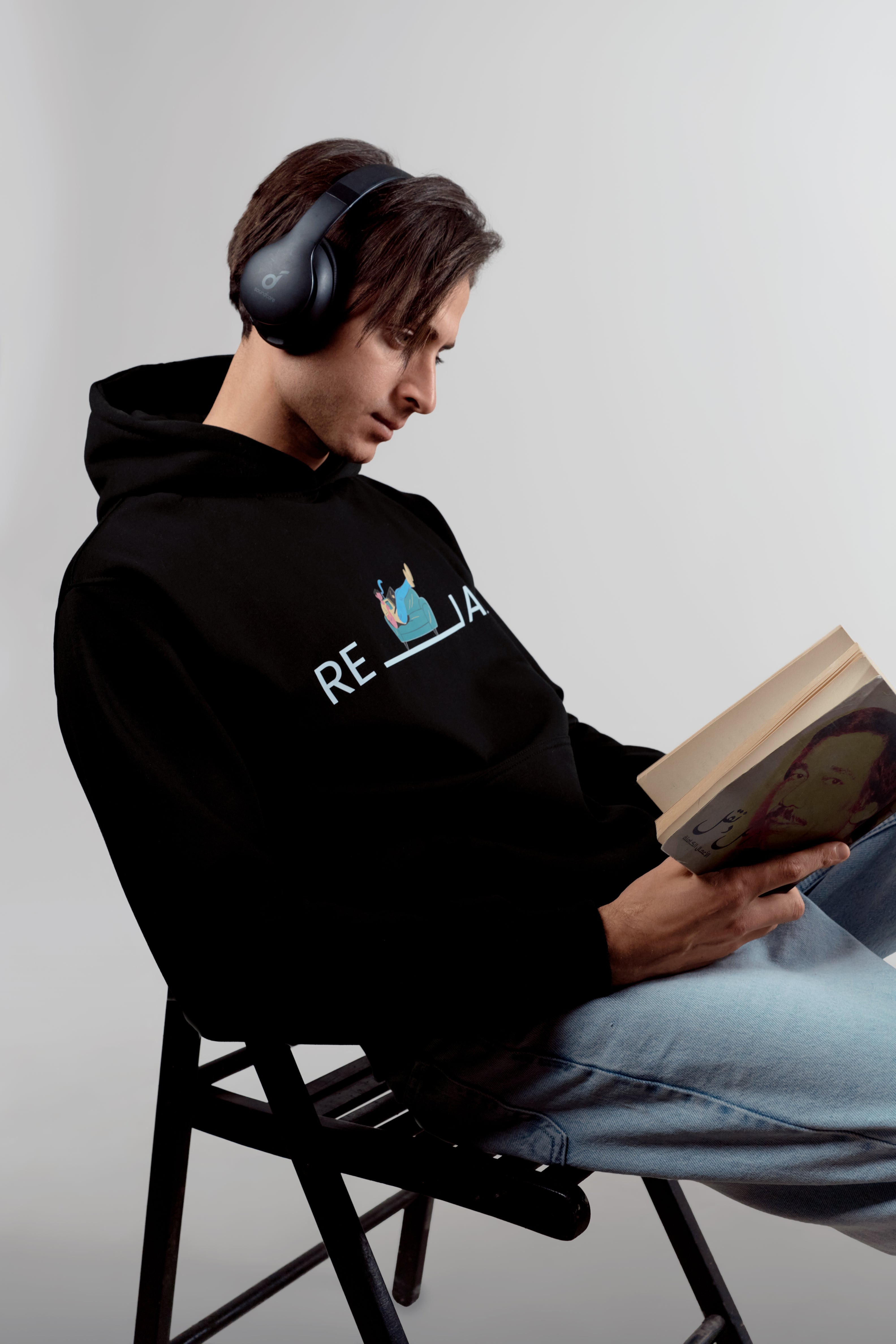 Relax - Black - Regular Fit