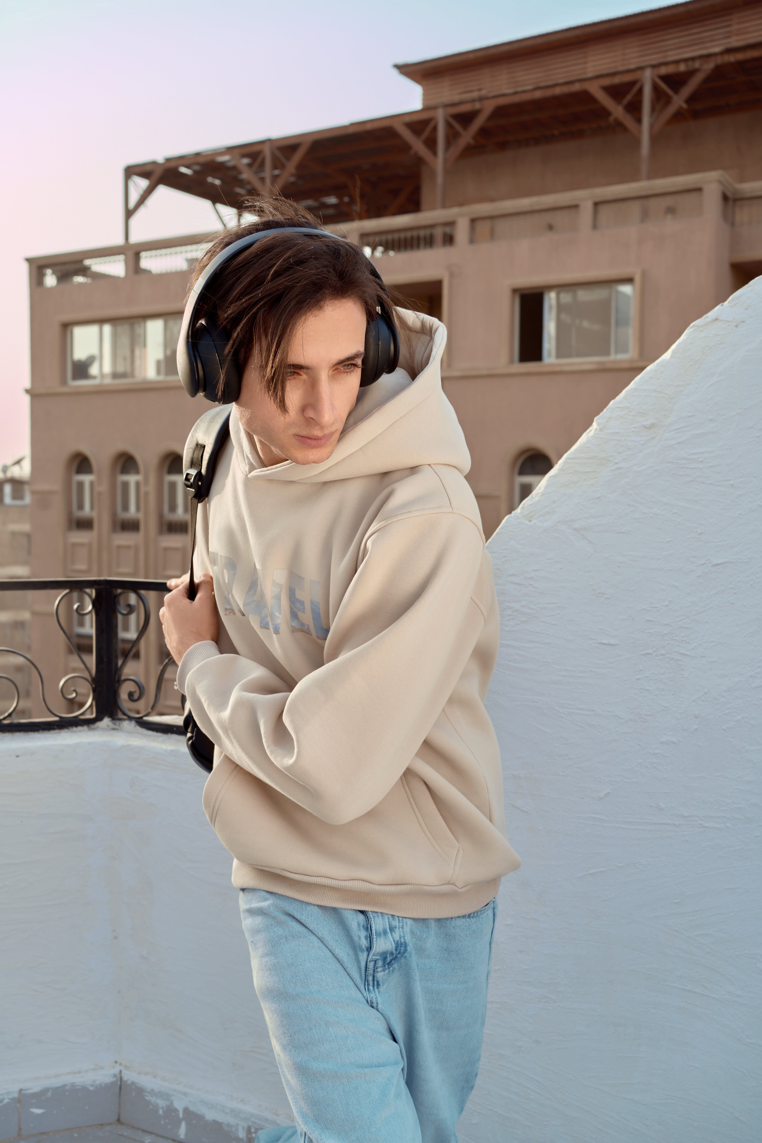 Travel - Beige - Box Fit